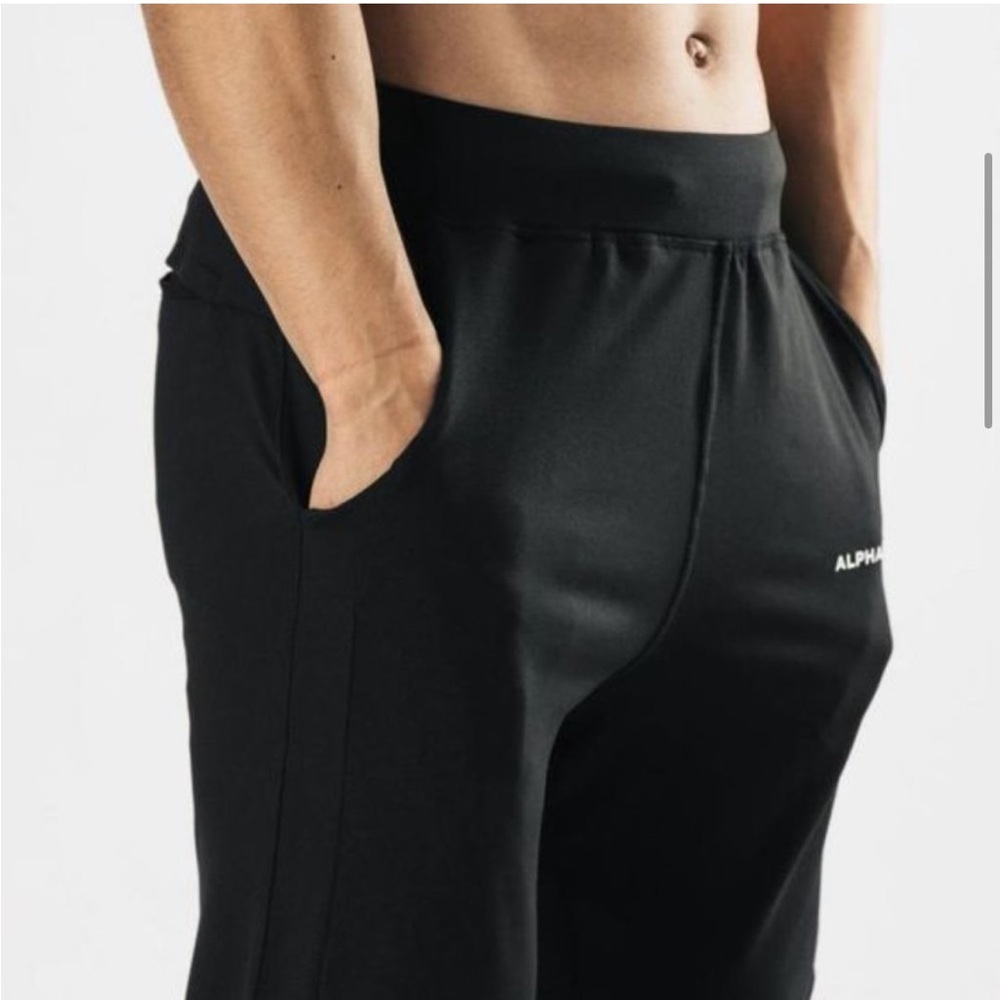 NEW Alphalete Men's PREMIUM V2 JOGGER BLACK - Picture 2 of 10